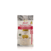 Crunchy snacks with garlic, oil, and chili pepper.