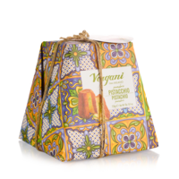 Pandoro with pistachio cream Sicily Trip