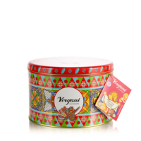 Panettone con scorze di agrumi canditi e uva sultanina