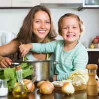Bimbi in cucina | FESTA DELLA MAMMA