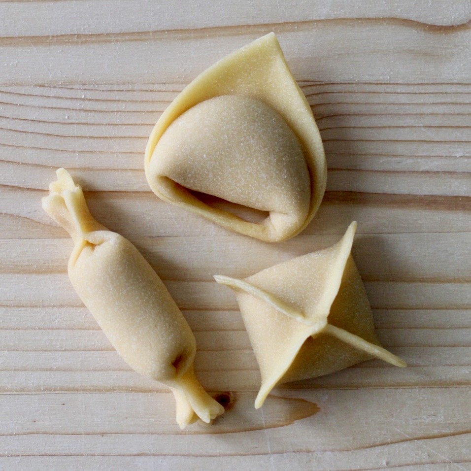 Speciale tortelloni bolognesi: in cucina con bastachesiapasta