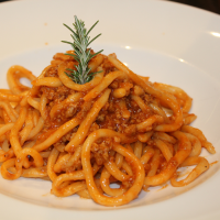 SCOPRIRE LA CUCINA REGIONALE: UN MENU COMPLETO