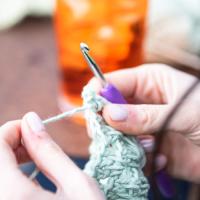 APERITIVO CREATIVO: MAGLIA, RICAMO E CROCHET