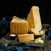 DIVENTA ASSAGGIATORE DI PARMIGIANO REGGIANO