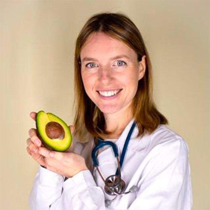 GIULIA CICCARELLI PRESENTA IL SUO LIBRO MEDICINA IN CUCINA