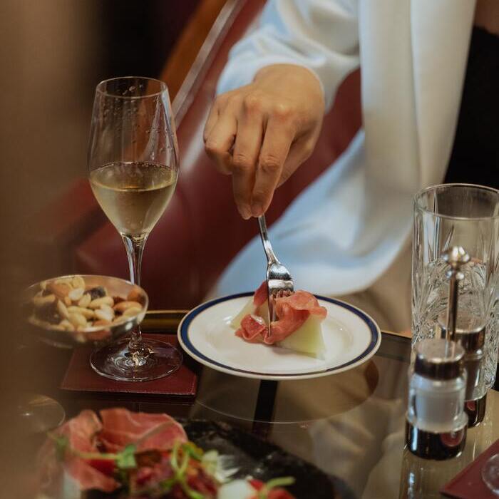 Profumo di friuli prosciutto san daniele dop e vini della regione