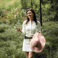 STELLA  BELLOMO PRESENTA IL SUO NUOVO LIBRO "L'ARTE DEL RICEVERE"